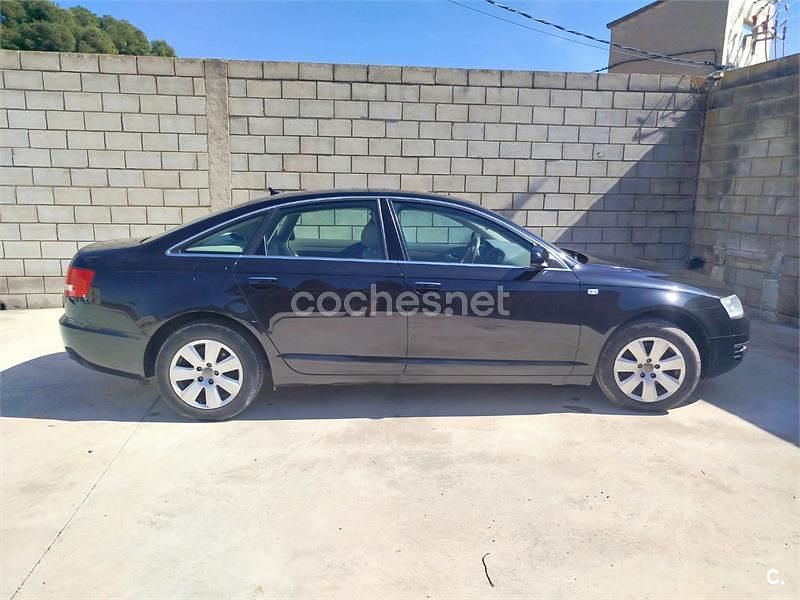 Usado Audi A6 140 CV (102 kW) 2007 Negro Berlina
