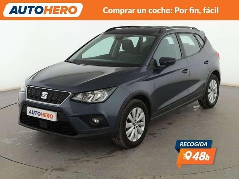 Usado Seat Arona Style 95 CV (69 kW) 2021 Gris SUV