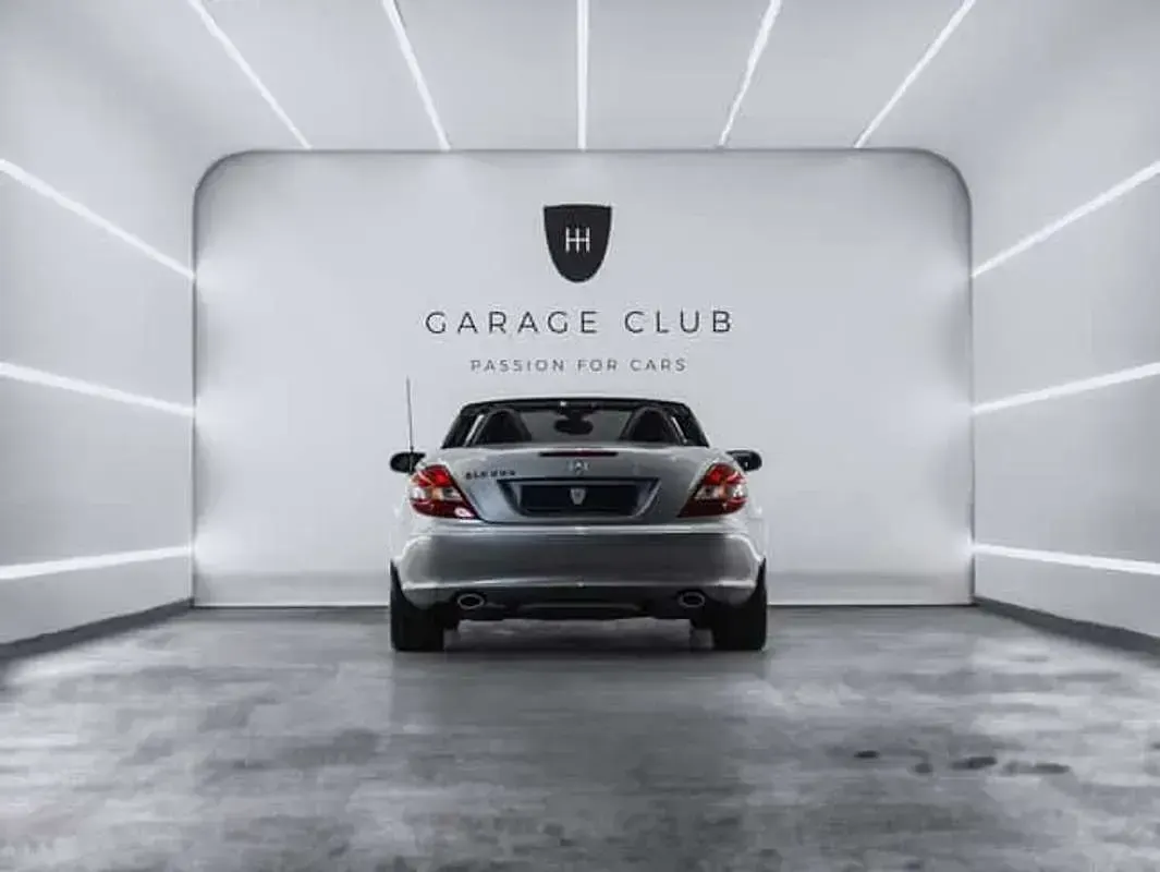 Usado Mercedes SLK280 231 CV (169 kW) 2006 Plateado Descapotable