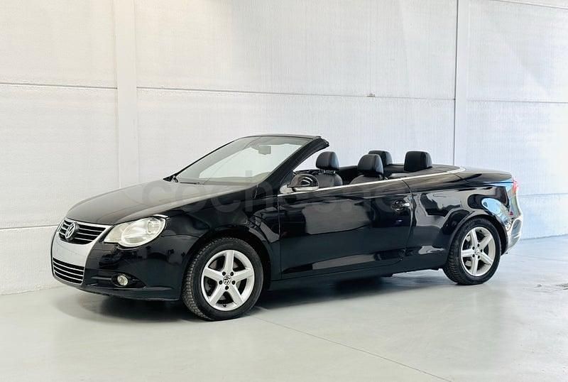 Usado VW Eos 200 CV (147 kW) 2007 Negro Descapotable