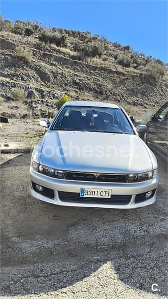 Usado Mitsubishi Galant Elegance 133 CV (97 kW) 2004 Gris / plata Berlina