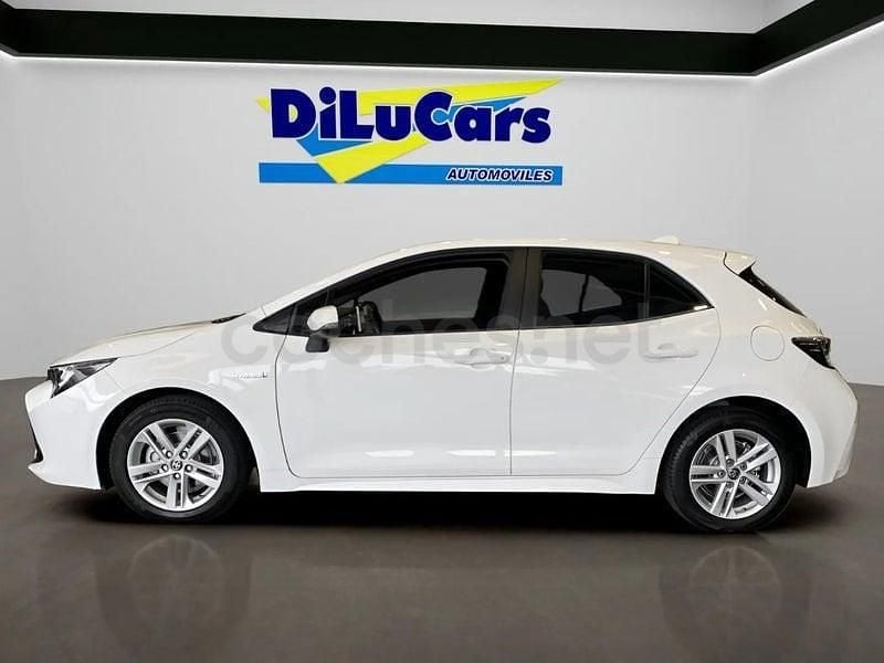 Usado Toyota Corolla Active 122 CV (89 kW) 2020 Blanco Berlina