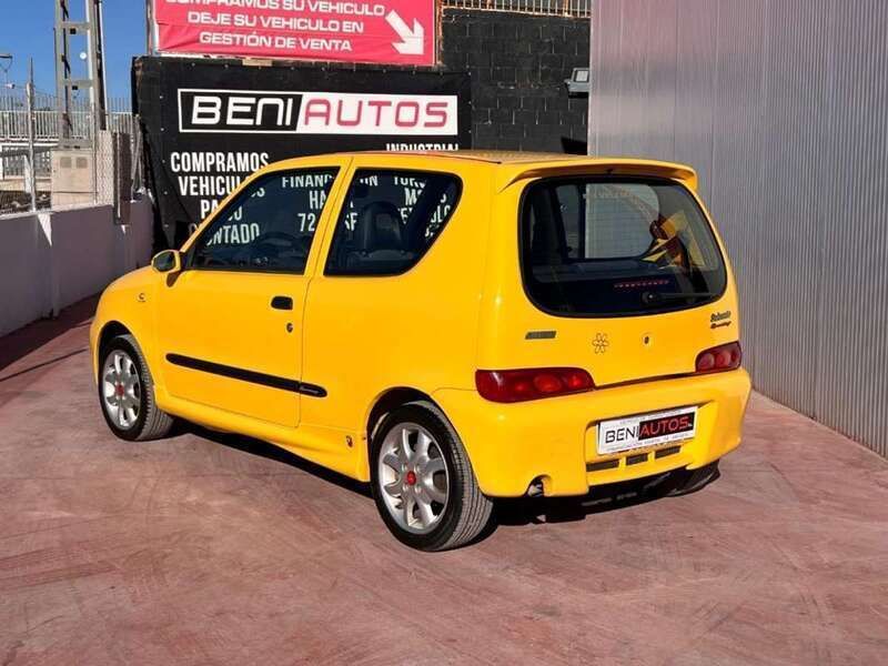 Usado Fiat Seicento 54 CV (39 kW) 2004 Amarillo Utilitario
