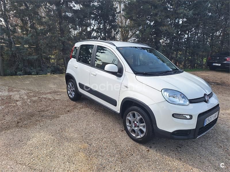 Usado Fiat Panda 4x4 75 CV (55 kW) 2012 Blanco Utilitario