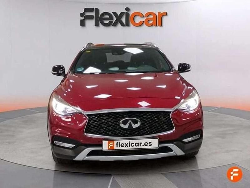 Usado Infiniti QX30 Premium 170 CV (125 kW) 2018 Rojo SUV