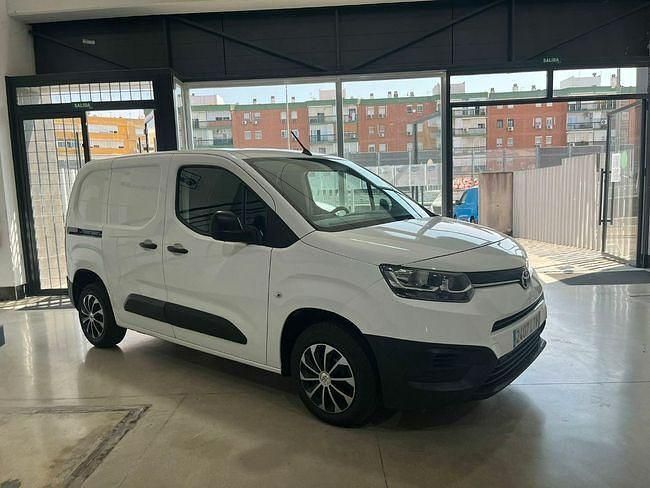 Blanco Usado 2021 Toyota Proace City Van | 11.500 € (Buen precio) - Imagen 1/4