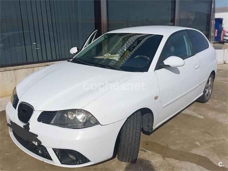Blanco Usado 2009 Seat Ibiza Sport Berlina | 4000 € (Buen precio) - Imagen 1/4