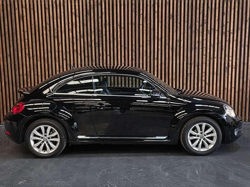 Usado VW Beetle Edition 105 CV (77 kW) 2012 Negro Utilitario