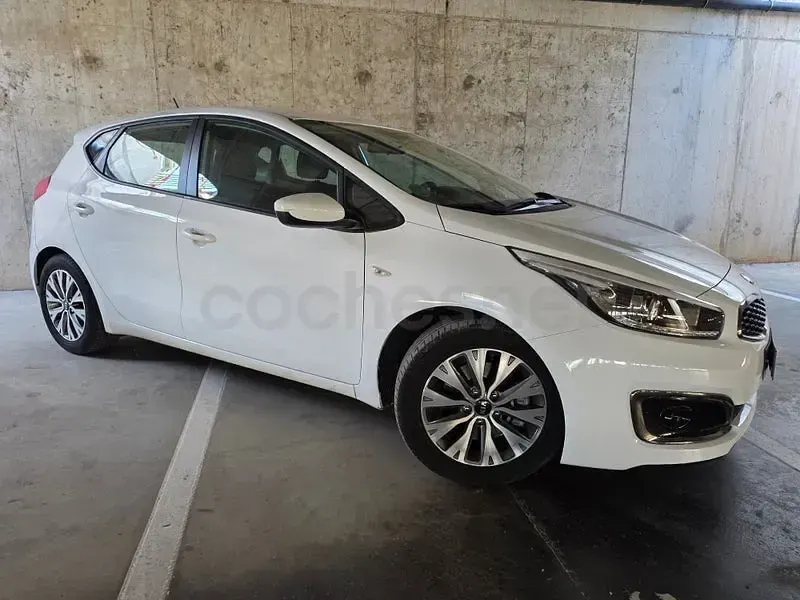 Brugt Kia Ceed 101 HK (74 kW) 2018 Hvid Hatchback