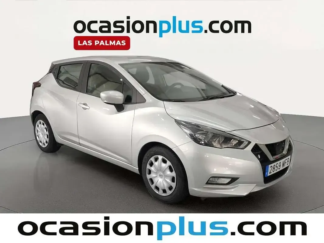 Usado Nissan Micra Acenta 92 CV (67 kW) 2023 Gris Utilitario