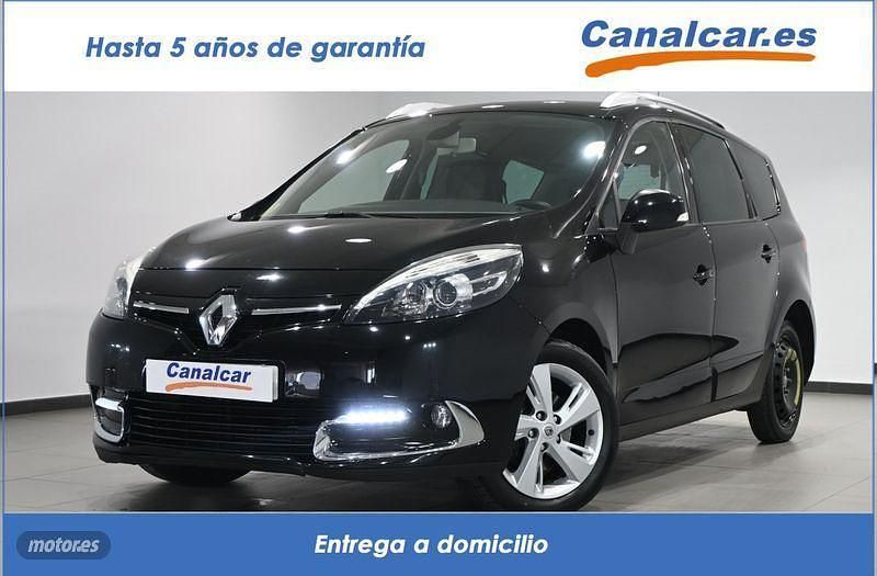 Usado Renault Grand Scénic III Dynamique 130 CV (95 kW) 2014 Negro Monovolumen