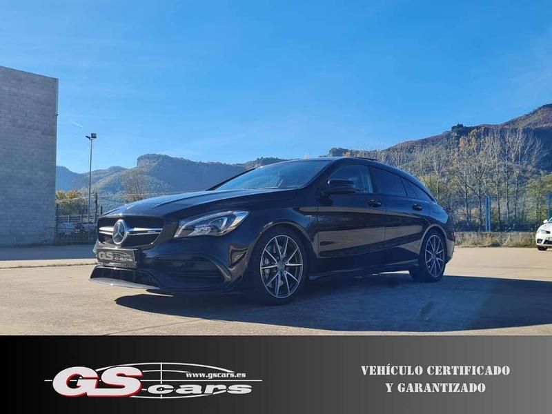 Usado Mercedes CLA45 AMG Shooting Brake AMG 381 CV (280 kW) 2018 Negro Familiar
