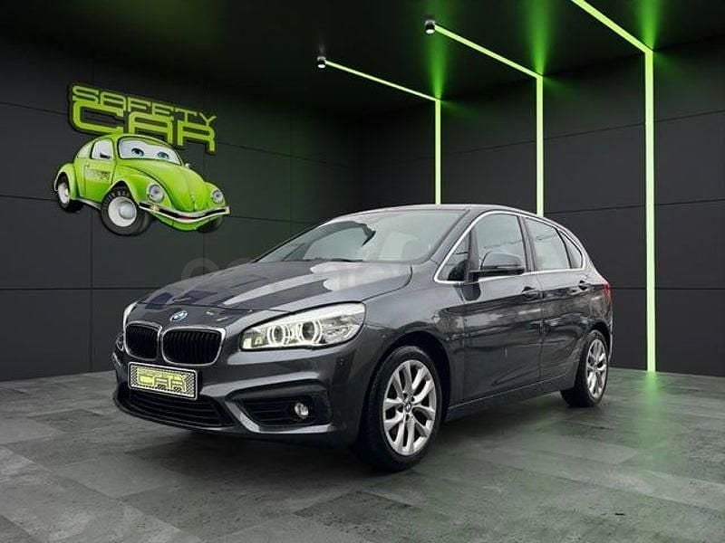 Usado BMW 216 Active Tourer Advantage 116 CV (85 kW) 2015 Gris / plata Monovolumen