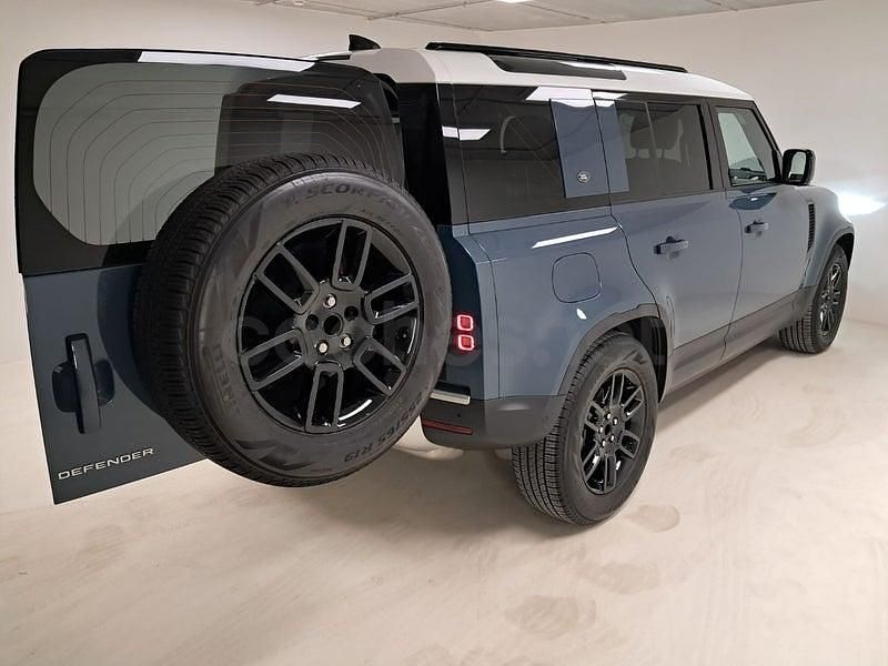 Begagnad Land Rover Defender S 249 HK (183 kW) 2023 Blå SUV