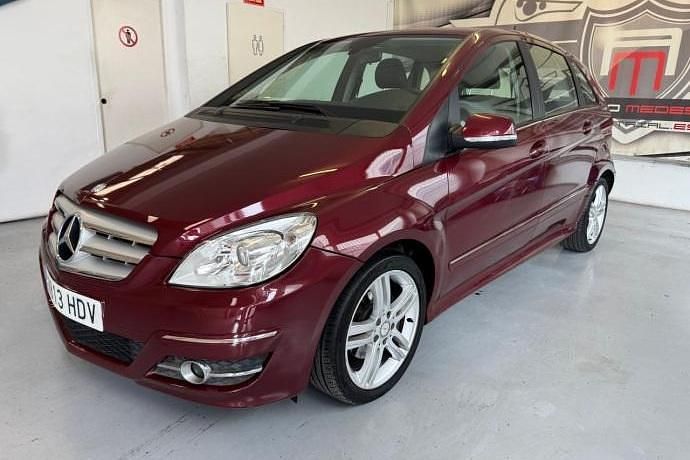 Usado 2011 Mercedes B180 Monovolumen | 8990 € - Imagen 1/4