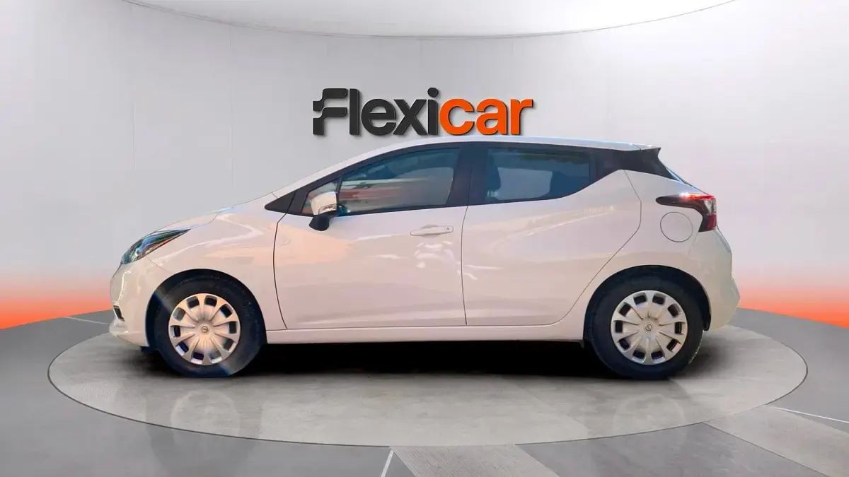 Usado Nissan Micra Acenta 92 CV (67 kW) 2022 Blanco Utilitario