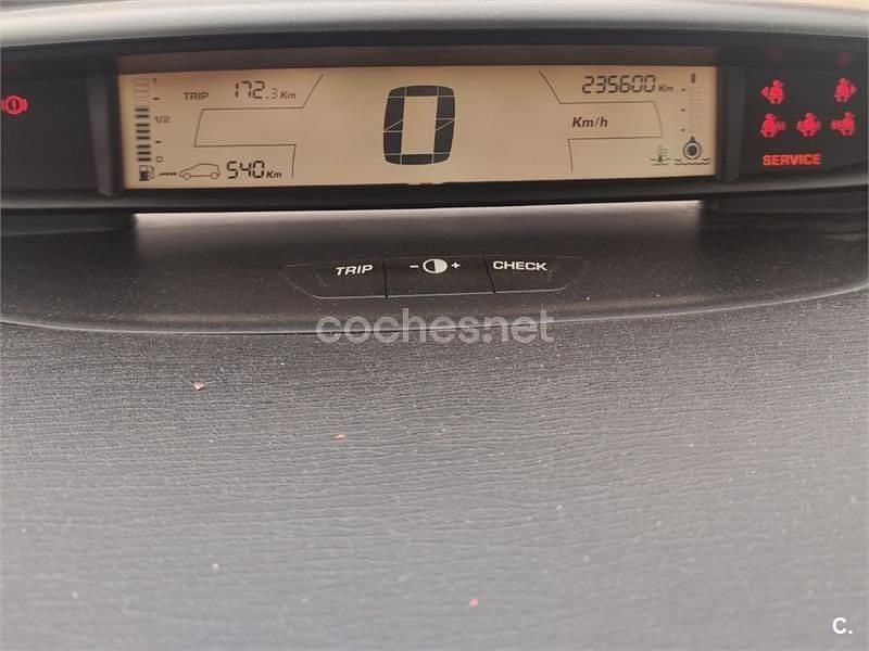 Usado Citroën C4 110 CV (80 kW) 2008 Negro Berlina