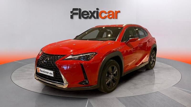 Usado Lexus UX Business Edition 184 CV (135 kW) 2022 Rojo SUV