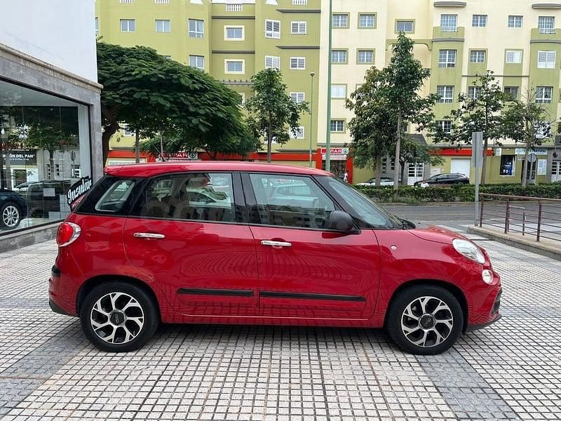 Usado Fiat 500L Lounge 95 CV (69 kW) 2019 Rojo Monovolumen