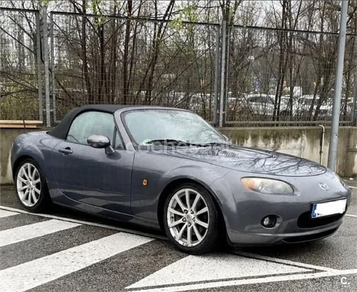 Usado Mazda MX5 Sportive 160 CV (117 kW) 2005 Gris / plata Descapotable