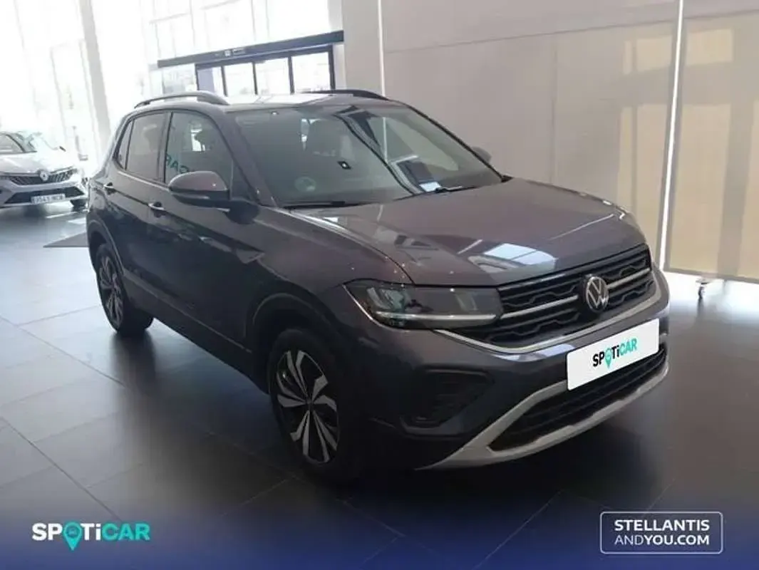 Usado VW T-Cross 116 CV (85 kW) 2025 Gris SUV