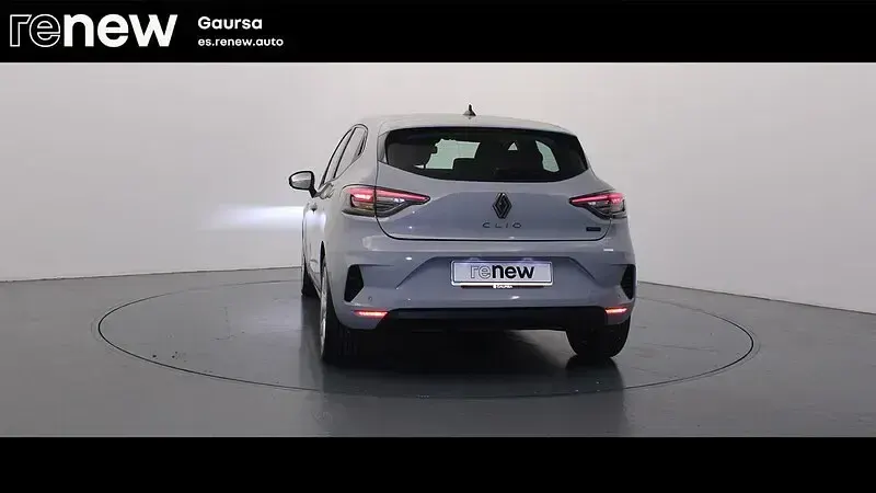 Usado Renault Clio V Evolution 145 CV (106 kW) 2024 Gris Berlina