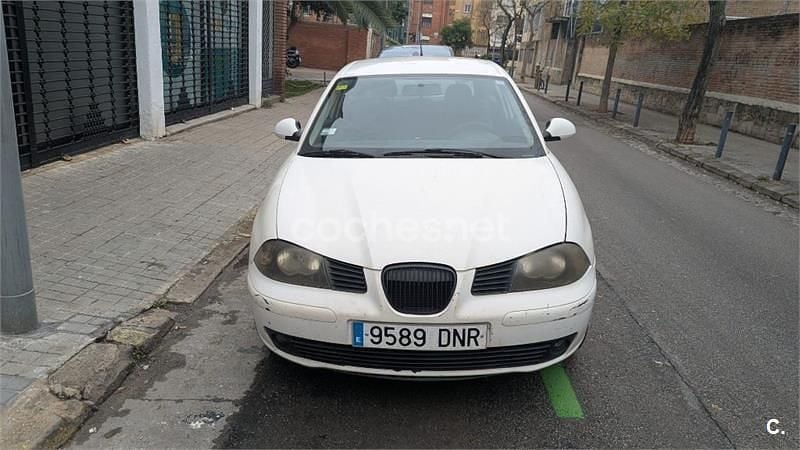 Blanco Usado 2005 Seat Ibiza Sport Berlina | 2500 € (Buen precio) - Imagen 1/4
