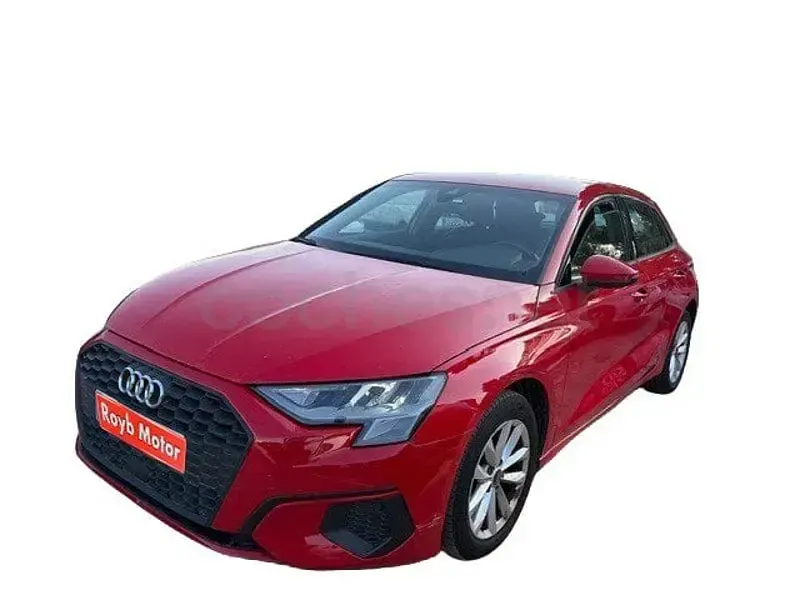 Usado Audi A3 Premium 110 CV (80 kW) 2022 Rojo Berlina