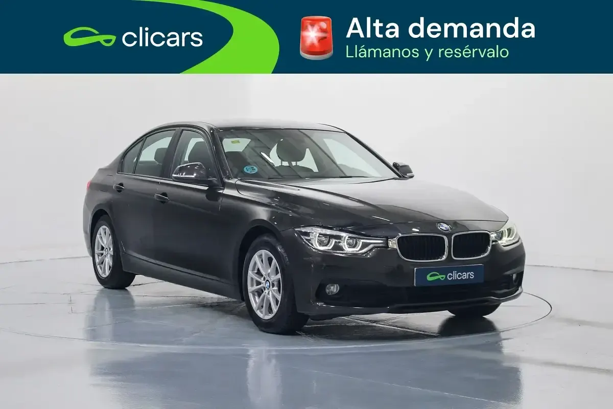 Usado BMW 320 Efficient Dynamics 163 CV (119 kW) 2016 Gris / plata Berlina