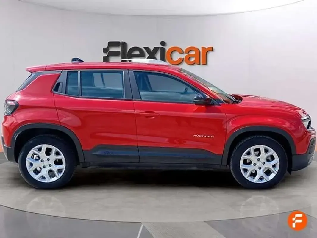 Usado Jeep Avenger Altitude 101 CV (74 kW) 2023 Rojo SUV