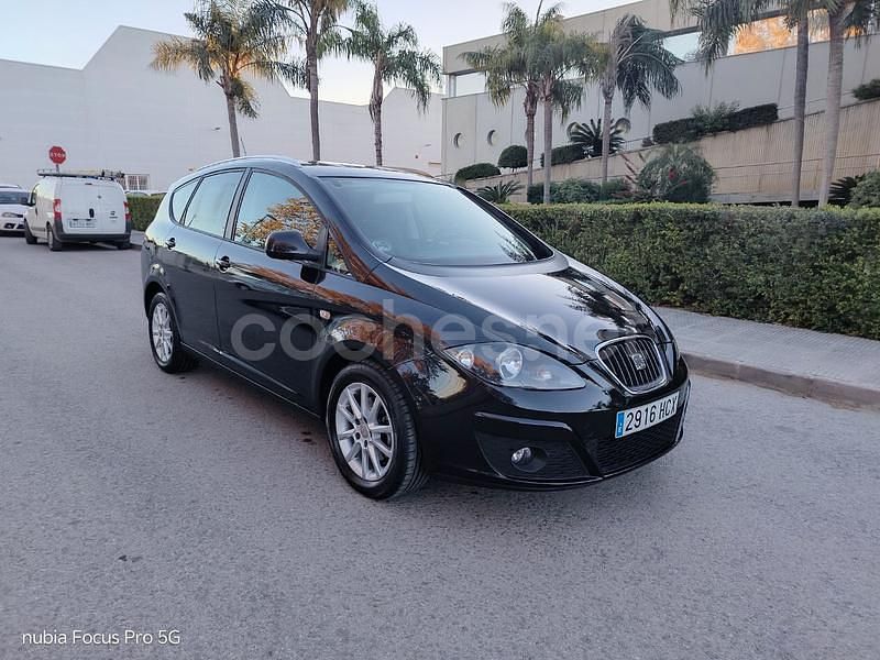 Negro Usado 2011 Seat Altea XL Style Monovolumen | 6350 € (Precio justo) - Imagen 1/4