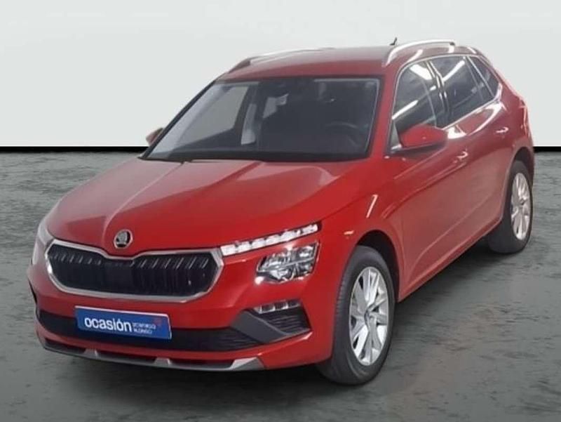 Rojo Usado 2025 Skoda Kamiq Selection SUV | 19.790 € (Buen precio) - Imagen 1/4