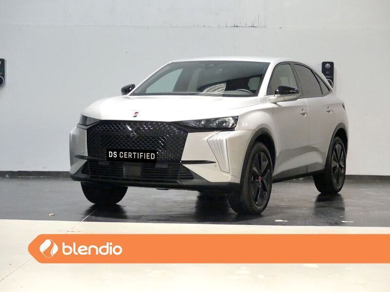 Gris Usado 2023 DS Automobiles DS7 Crossback Performance Line Plus SUV | 47.400 € - Imagen 1/4