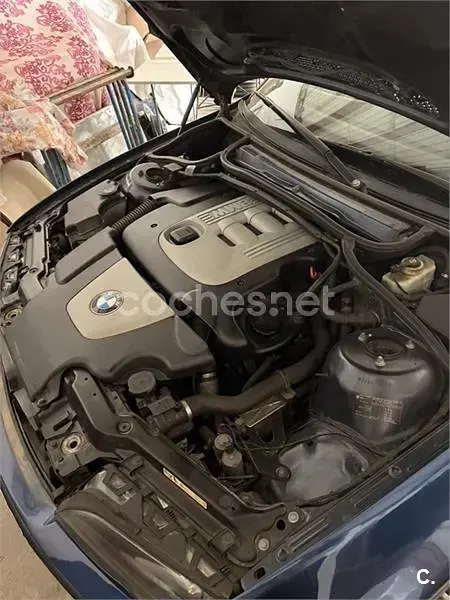Usado BMW 320 150 CV (110 kW) 2005 Azul Berlina