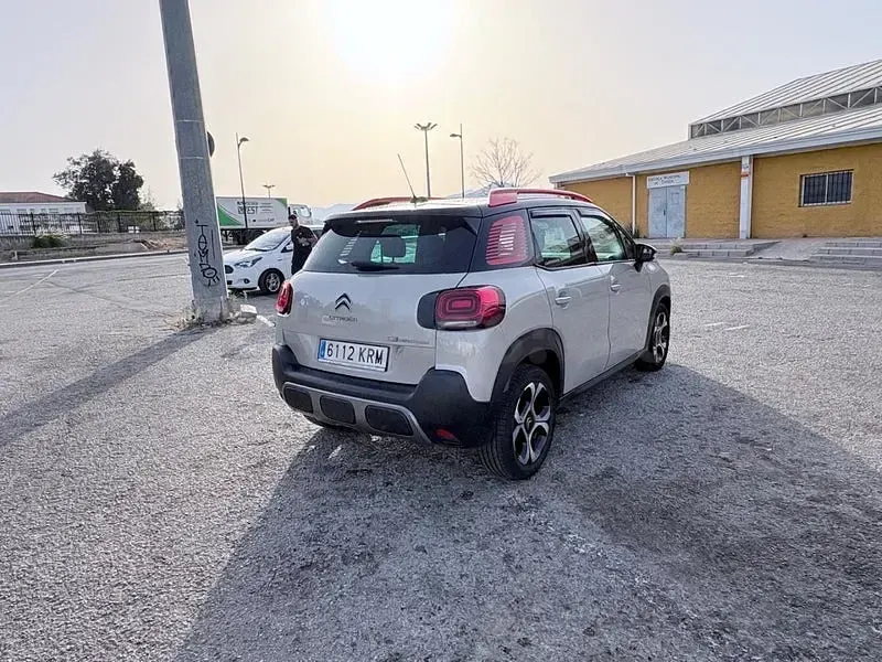 Usado Citroën C3 Aircross PureTech 131 CV (96 kW) 2018 Beige SUV