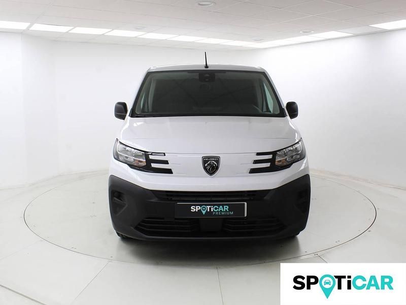 Usado Peugeot Partner 102 CV (75 kW) 2024 Blanco Monovolumen