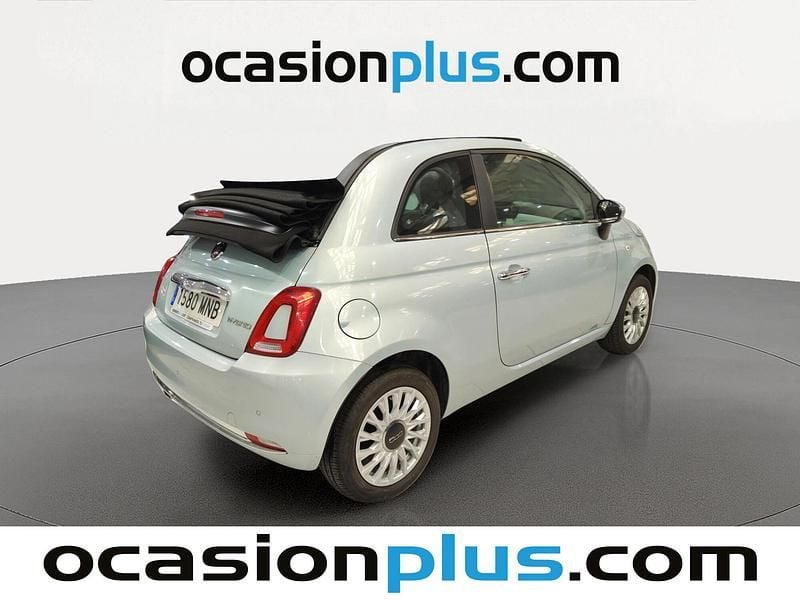 Usado Fiat 500 70 CV (51 kW) 2024 Verde Descapotable