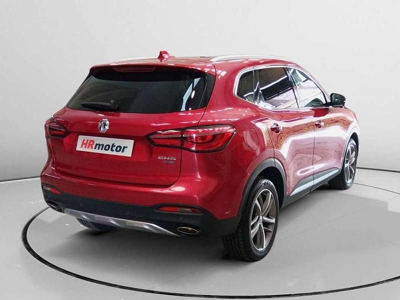 Usado MG EHS Comfort 258 HP (189 kW) 2023 Vermelho SUV