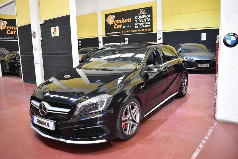 Negro Usado 2013 Mercedes A45 AMG AMG Utilitario | 20.990 € (Precio justo) - Imagen 1/4