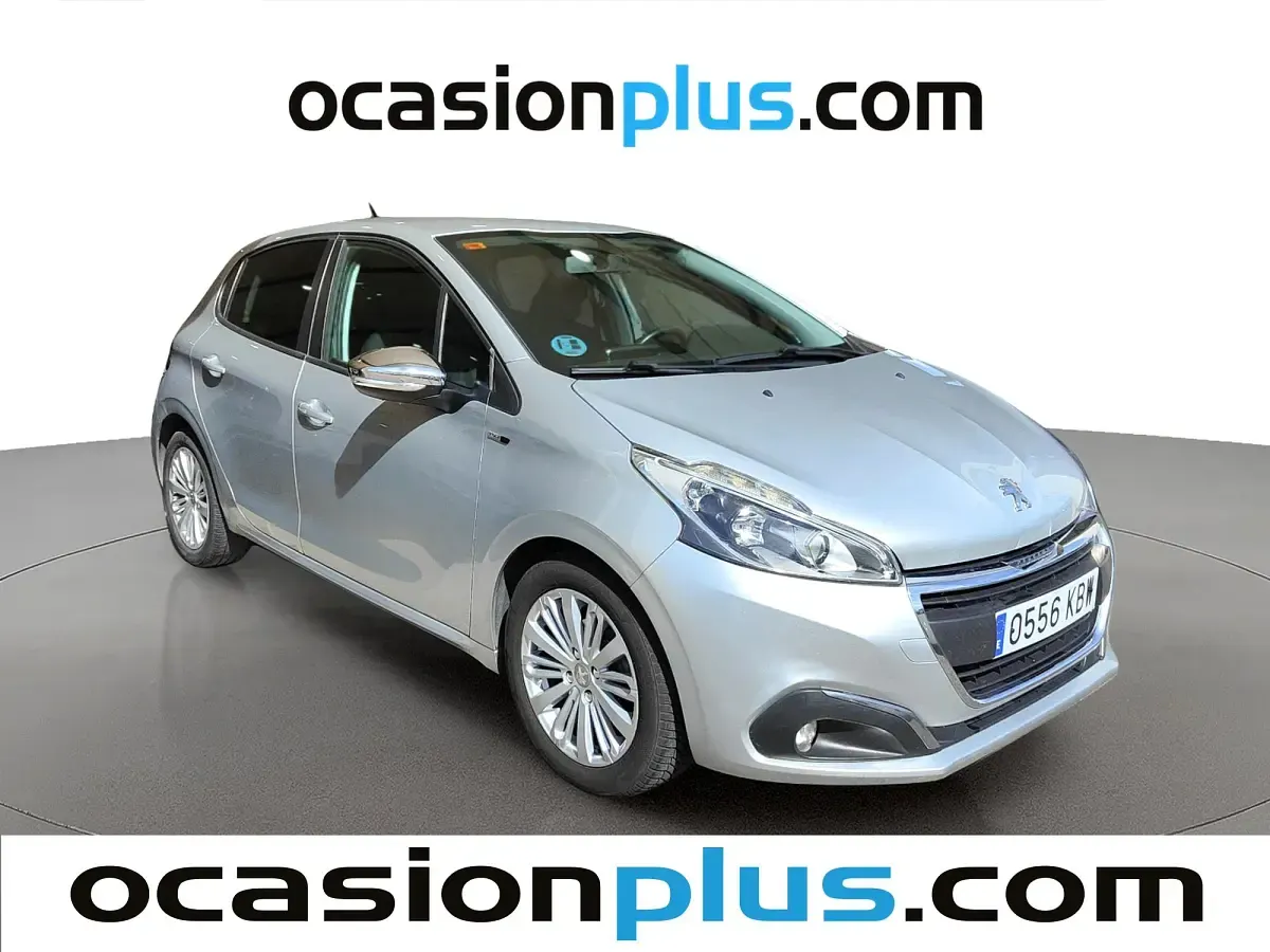 Usado Peugeot 208 Style 75 CV (55 kW) 2017 Gris plata Utilitario