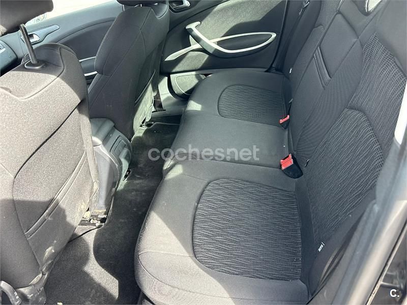Usado Citroën C5 Seduction 114 CV (83 kW) 2013 Negro Berlina