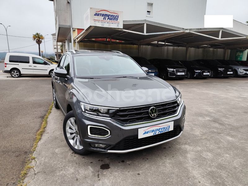 Gris / plata Usado 2021 VW T-Roc Sportline SUV | 21.990 € (Precio justo) - Imagen 1/4