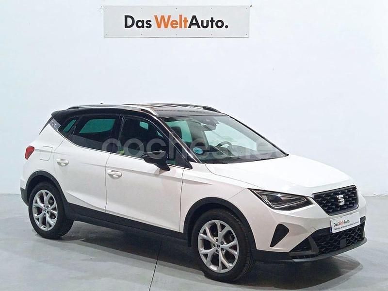 Blanco Usado 2024 Seat Arona FR SUV | 19.500 € (Precio justo) - Imagen 1/4