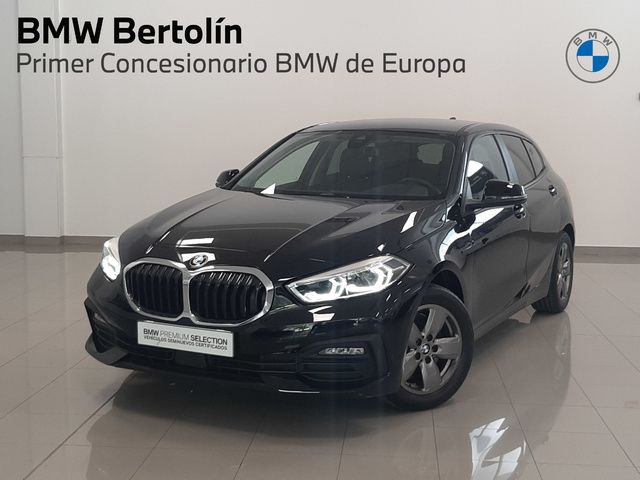 Negro Usado 2021 BMW 118 Comfort Edition Utilitario | 25.490 € (Precio justo) - Imagen 1/4