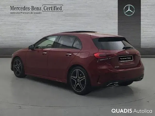 Usado Mercedes A180 136 CV (100 kW) 2022 Manufaktur rojo patagonia