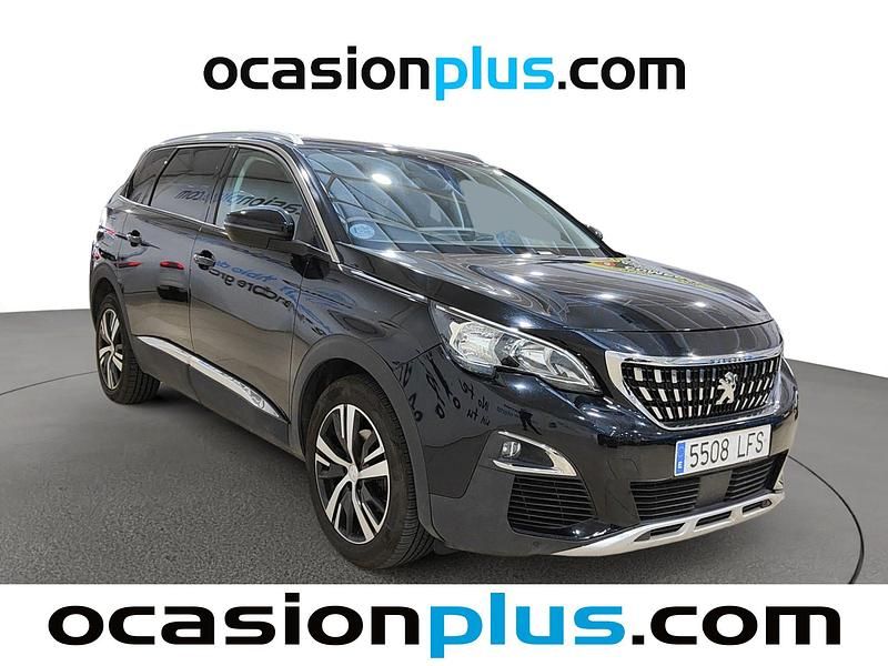 Usado Peugeot 5008 Allure 131 CV (96 kW) 2020 Negro Monovolumen