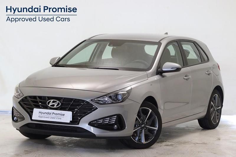 Usado 2023 Hyundai i30 | 16.500 € (Buen precio) - Imagen 1/4
