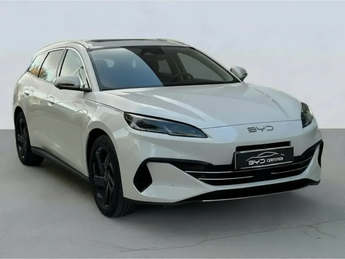 Nuevo BYD Seal Boost 184 CV (135 kW) 2026 Negro Familiar