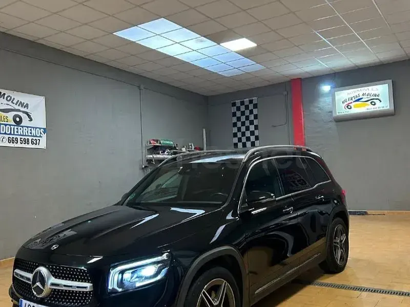 Usado Mercedes GLB200 150 CV (110 kW) 2021 Negro SUV