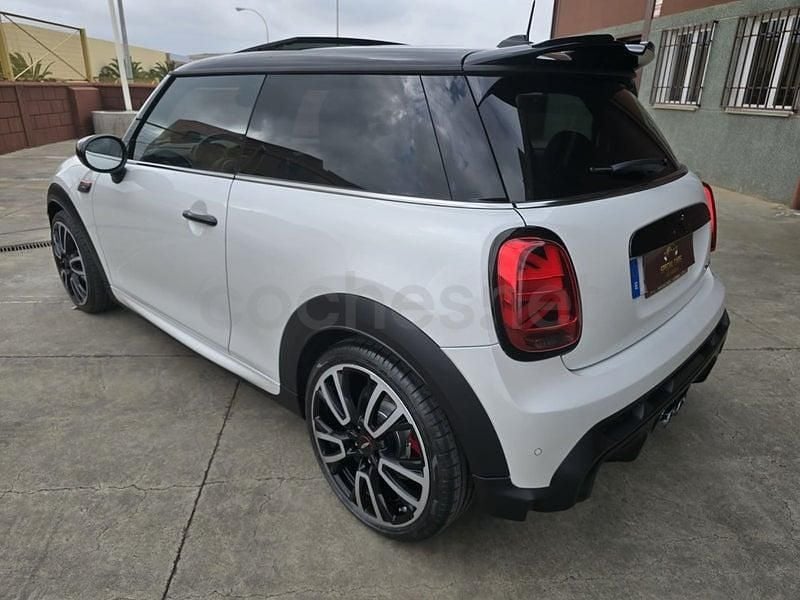 Usado Mini John Cooper Works 231 CV (169 kW) 2024 Blanco Utilitario